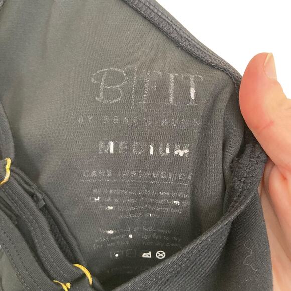 B Fit Beach Bunny Black High Neck Sports Bra Sz M - Picture 4 of 5